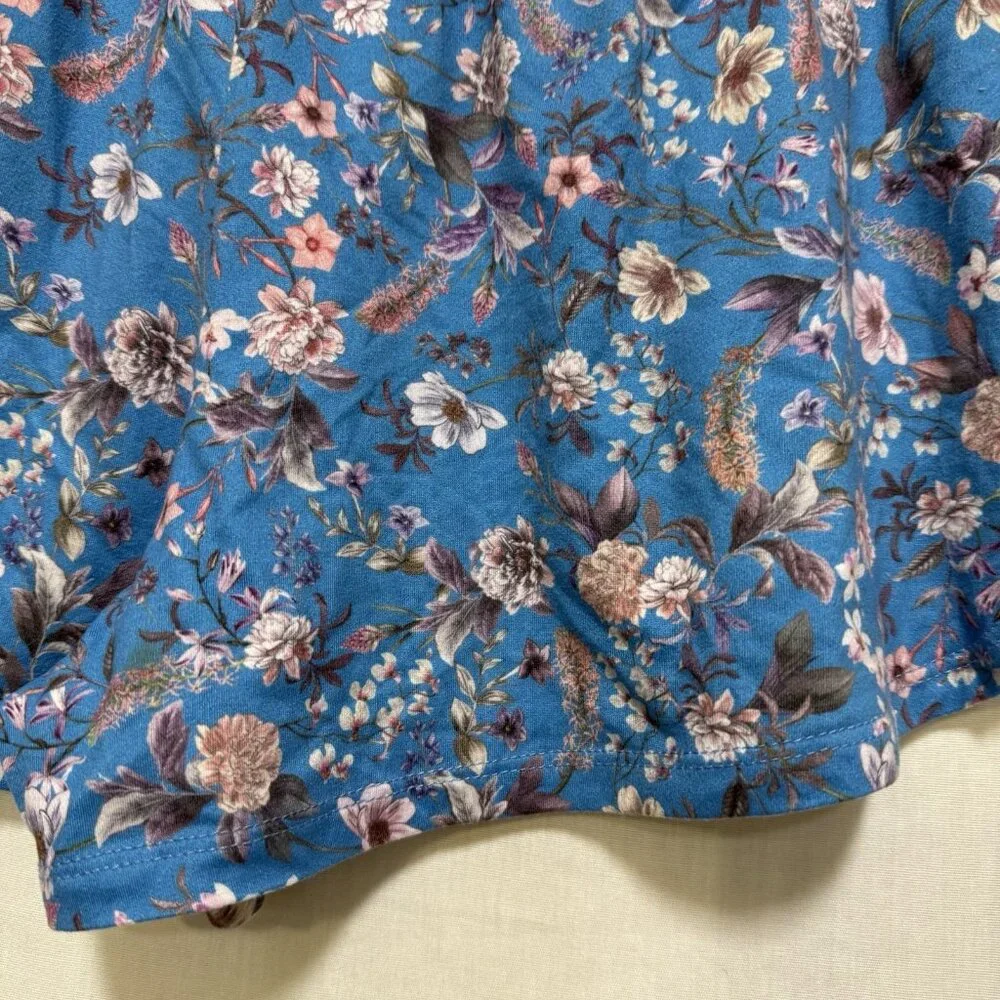 Lot of 2 FN Flora Nikrooz Womens Medium M Lounge Sleep Shorts Floral Solid